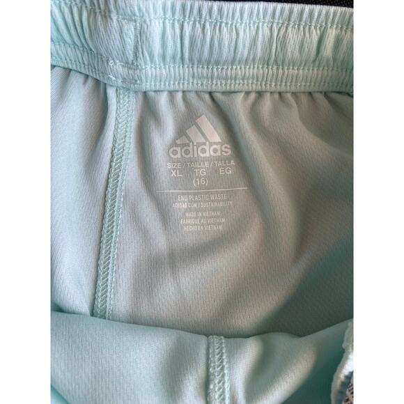 Adidas Shorts Mint/White Girls XL‎ **NWT - Picture 4 of 4